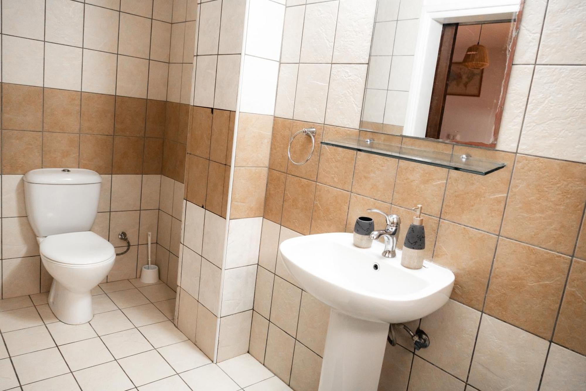 Nissus Urban Vandrerhjem Ajía Nápa Rom bilde